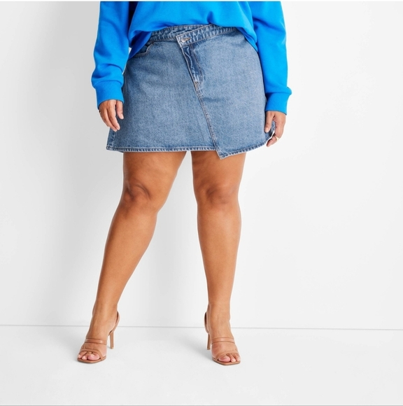 Future Collective NWTs Asymmetrical Mini Denim Skirt - Picture 1 of 5